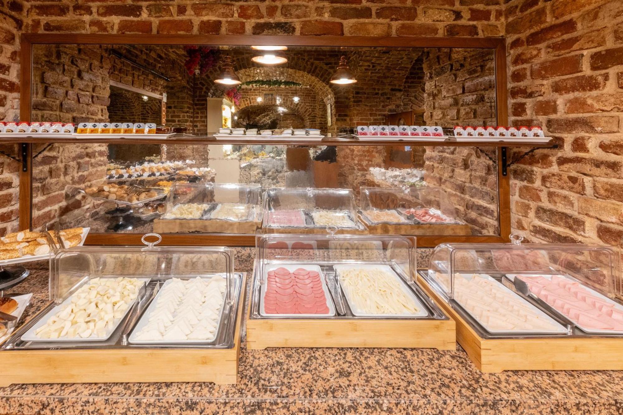 Meserret Palace Hotel - Special Category — Photos 1